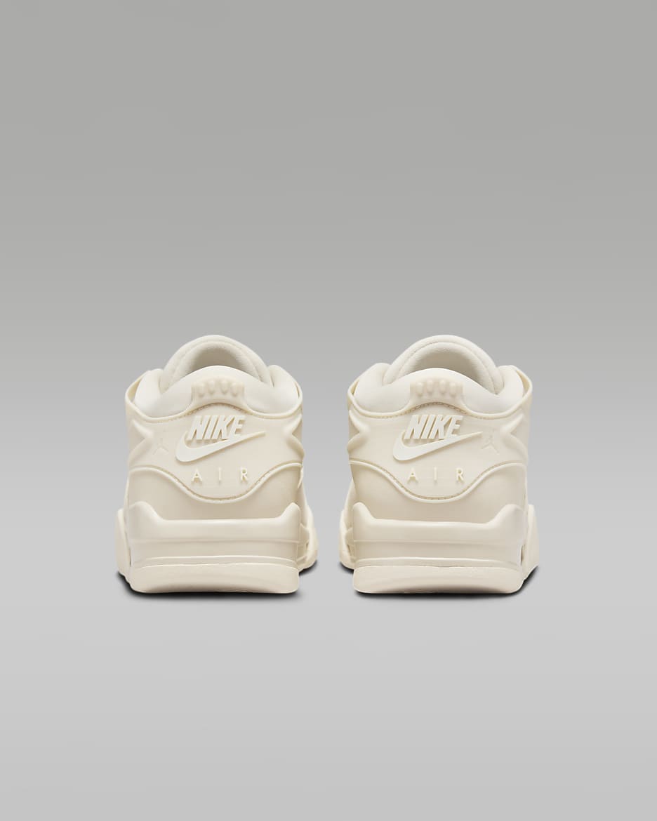 Air Jordan 4RM Women s Shoes
